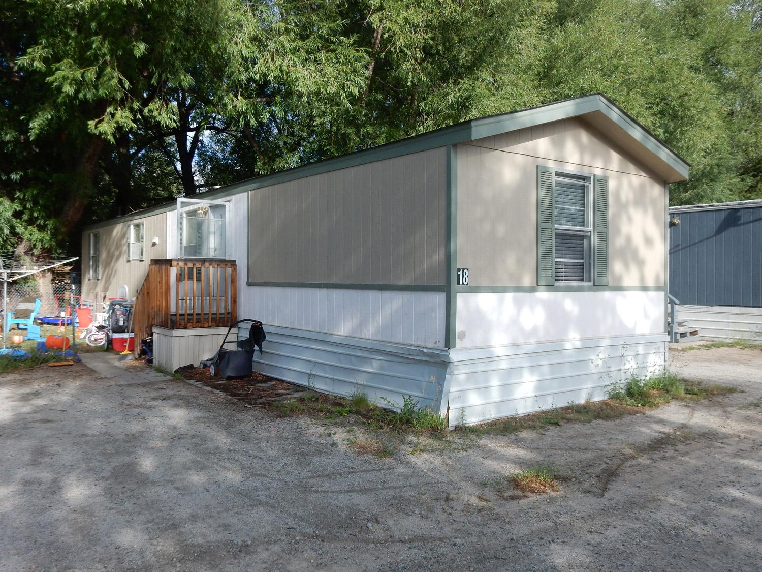 River Rest Mobile Home Park #18